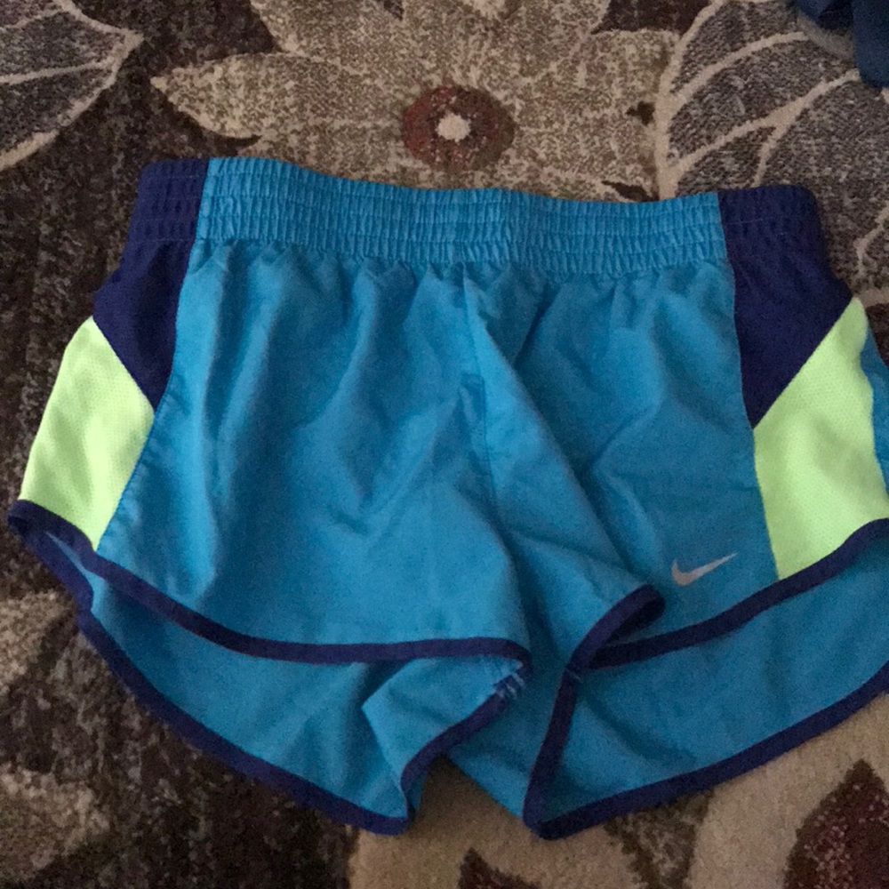 Nike shorts size small. Super comfy barely worn